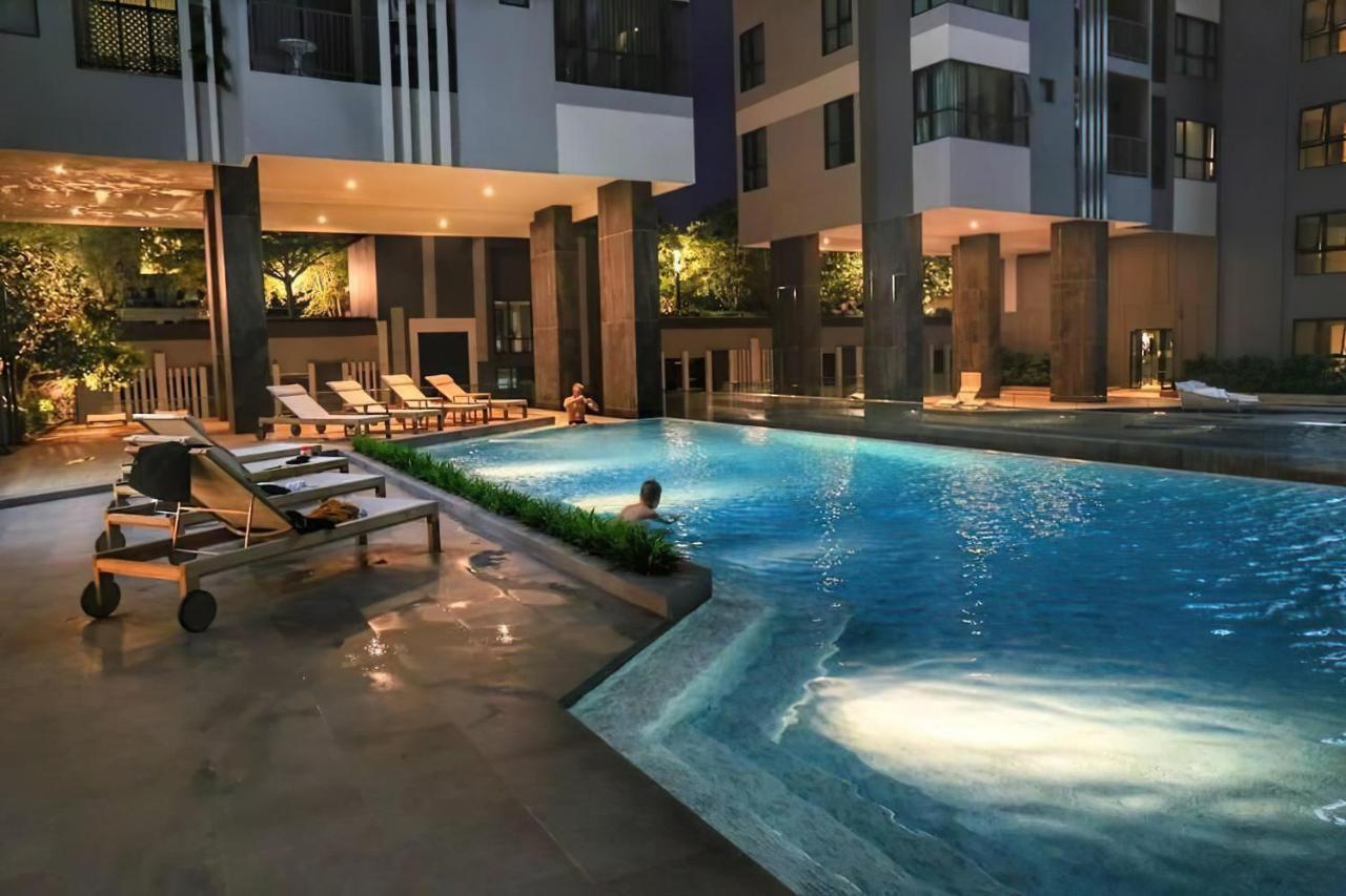 2 Bed Room, Large Living Room @ Central Pattaya Bagian luar foto