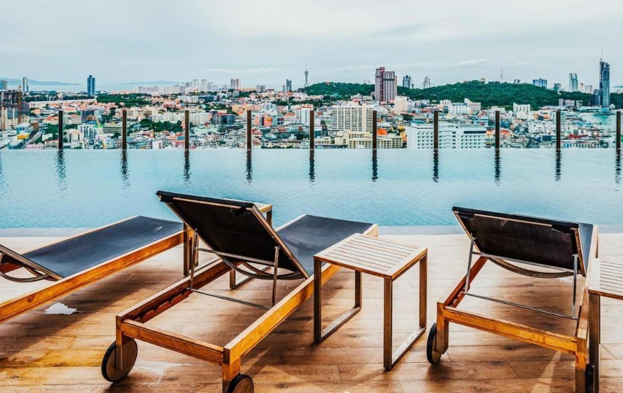 2 Bed Room, Large Living Room @ Central Pattaya Bagian luar foto